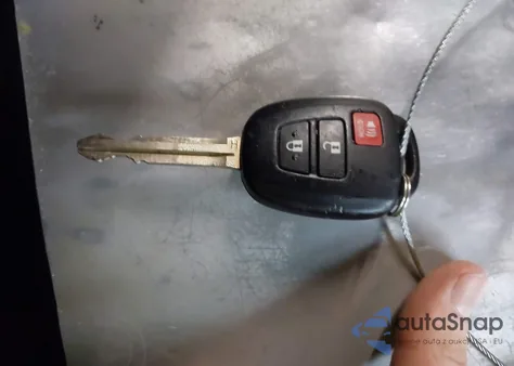 2017 Toyota Rav4 Le из США, поврежденный, VIN JTMZFREV0HJ150078